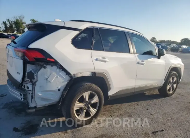 TOYOTA RAV4 XLE 2019 vin 2T3W1RFV1KW034297 from auto auction Copart