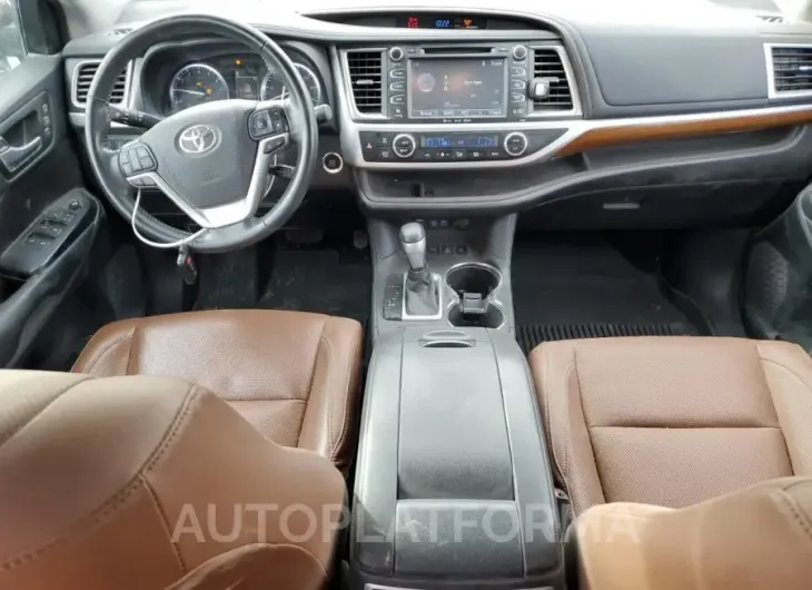 TOYOTA HIGHLANDER 2018 vin 5TDDZRFH8JS800360 from auto auction Copart