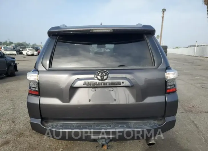 TOYOTA 4RUNNER SR 2018 vin JTEBU5JR1J5591320 from auto auction Copart