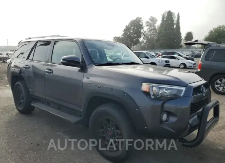 TOYOTA 4RUNNER SR 2018 vin JTEBU5JR1J5591320 from auto auction Copart