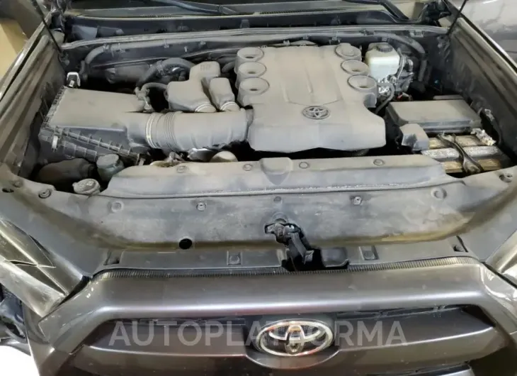 TOYOTA 4RUNNER SR 2018 vin JTEBU5JR2J5497205 from auto auction Copart