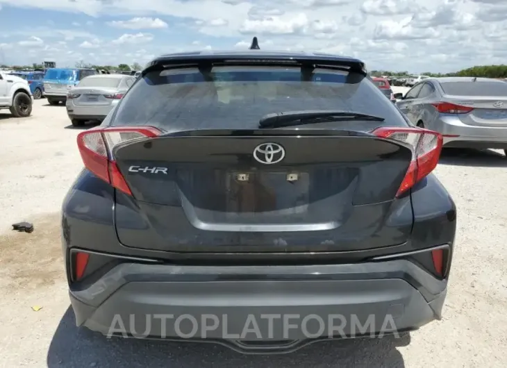 TOYOTA C-HR XLE 2020 vin JTNKHMBX7L1088574 from auto auction Copart