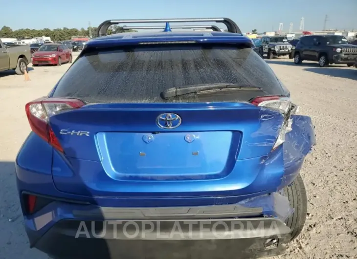 TOYOTA C-HR XLE 2019 vin JTNKHMBX8K1049801 from auto auction Copart