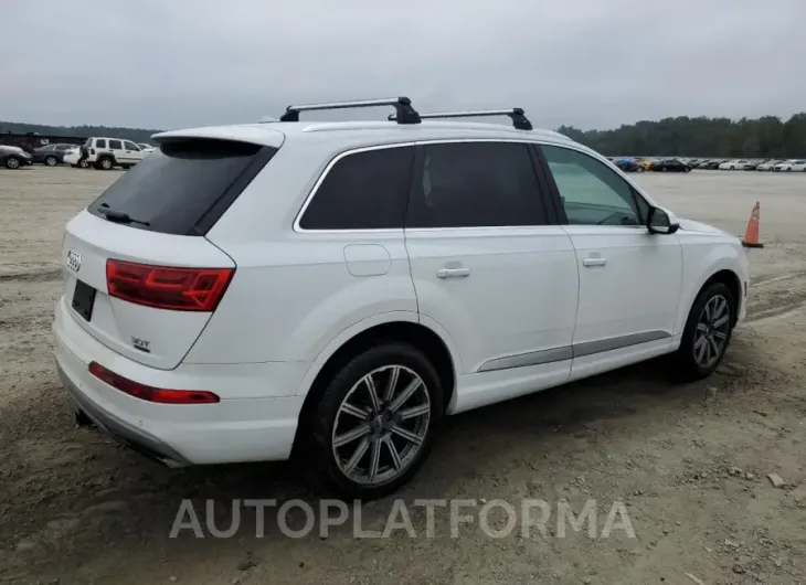 AUDI Q7 PRESTIG 2017 vin WA1VAAF79HD039374 from auto auction Copart