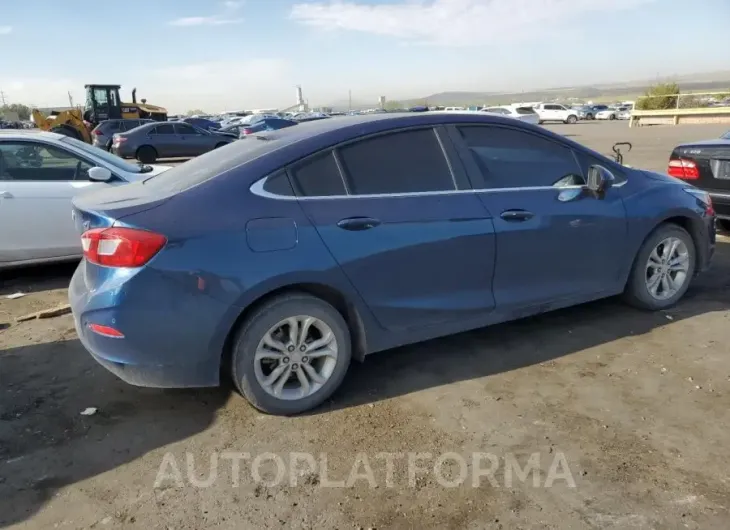 CHEVROLET CRUZE LT 2019 vin 1G1BE5SM2K7129044 from auto auction Copart