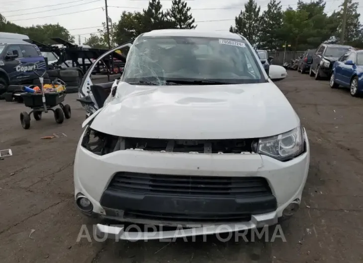 MITSUBISHI outlander 2015 vin JA4JZ4AX8FZ004809 from auto auction Copart