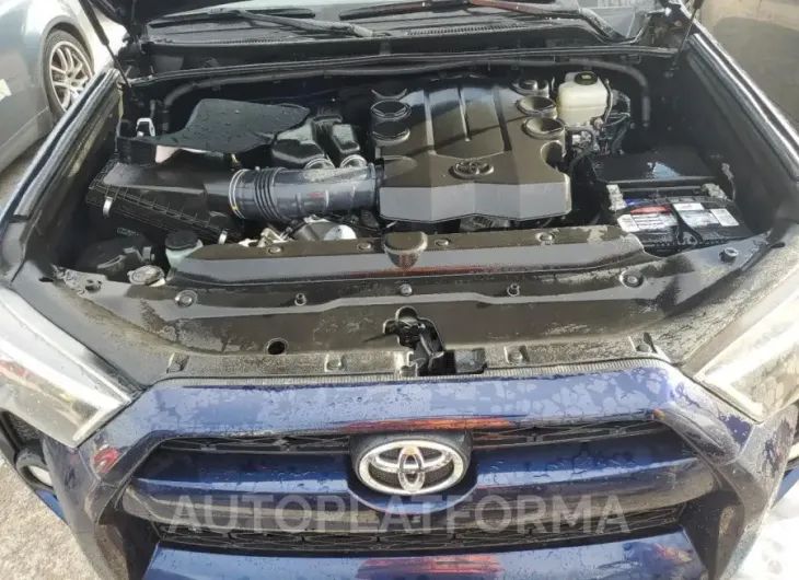 TOYOTA 4RUNNER SR 2017 vin JTEBU5JR0H5464990 from auto auction Copart