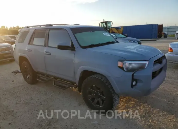 TOYOTA 4RUNNER SR 2021 vin JTEBU5JR3M5894362 from auto auction Copart