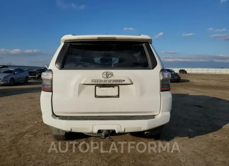 TOYOTA 4RUNNER SR 2016 vin JTEBU5JR9G5342661 from auto auction Copart