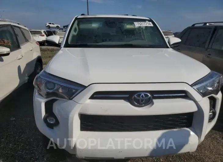 TOYOTA 4RUNNER SR 2023 vin JTEEU5JR9P5293488 from auto auction Copart