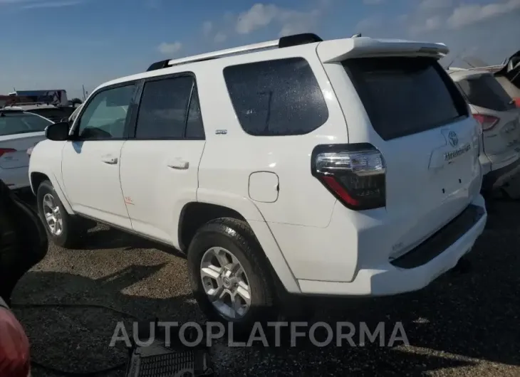 TOYOTA 4RUNNER SR 2023 vin JTEEU5JR9P5293488 from auto auction Copart