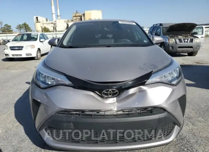 TOYOTA C-HR XLE 2020 vin JTNKHMBX7L1073122 from auto auction Copart