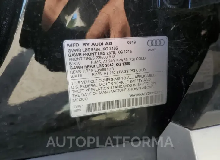 AUDI Q5 PREMIUM 2019 vin WA1ANAFY2K2124717 from auto auction Copart