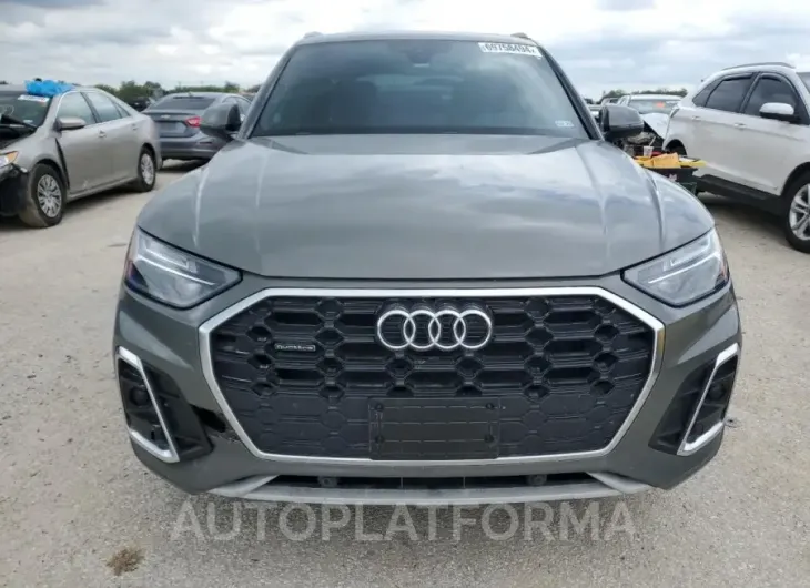 AUDI Q5 PREMIUM 2023 vin WA1GAAFY0P2110490 from auto auction Copart