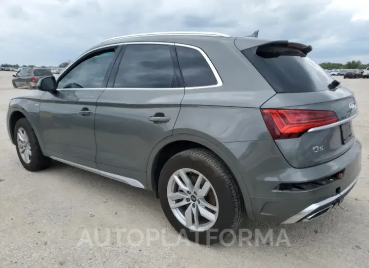 AUDI Q5 PREMIUM 2023 vin WA1GAAFY0P2110490 from auto auction Copart