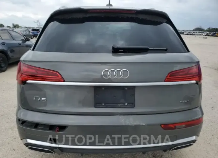 AUDI Q5 PREMIUM 2023 vin WA1GAAFY0P2110490 from auto auction Copart