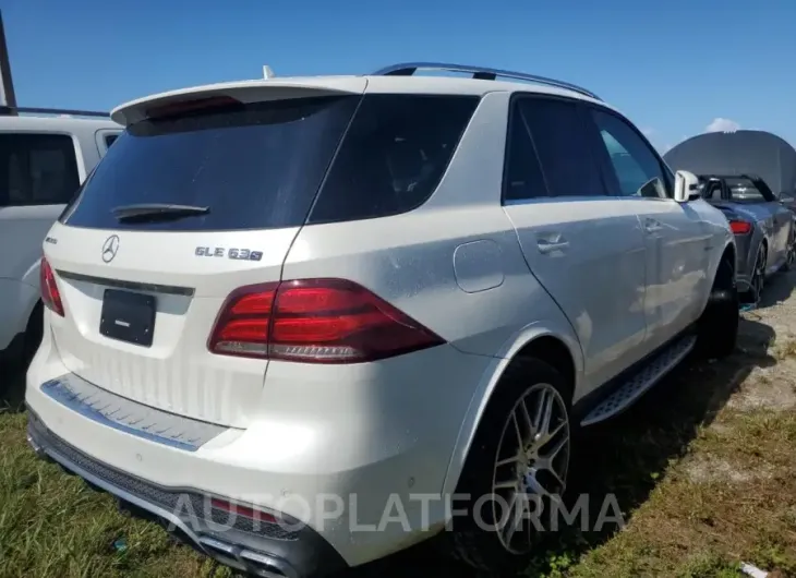 MERCEDES-BENZ GLS 63 AMG 2018 vin 4JGDA7FB7JA999269 from auto auction Copart