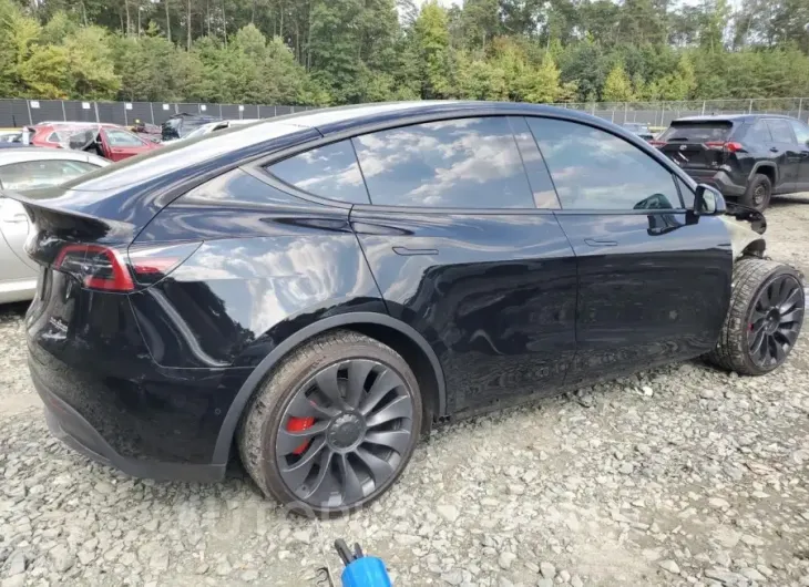 TESLA MODEL Y 2022 vin 7SAYGDEF1NF516446 from auto auction Copart