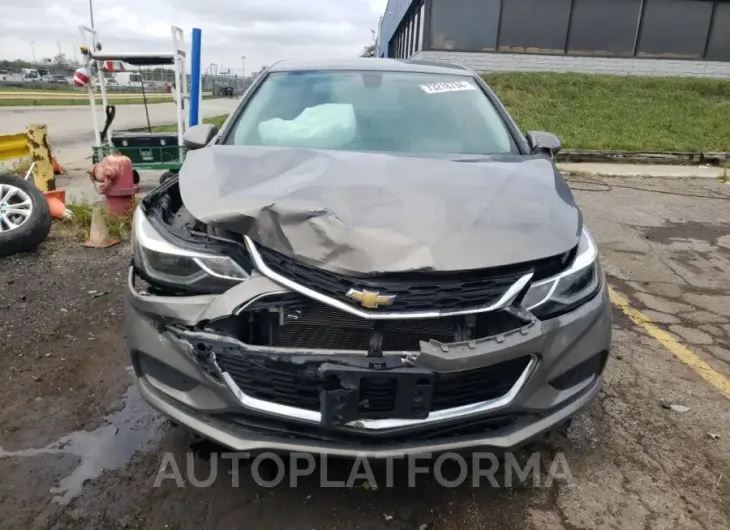 CHEVROLET CRUZE LT 2017 vin 1G1BE5SM2H7123642 from auto auction Copart