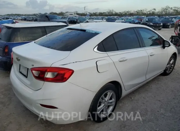 CHEVROLET CRUZE LT 2017 vin 3G1BE5SM2HS555097 from auto auction Copart