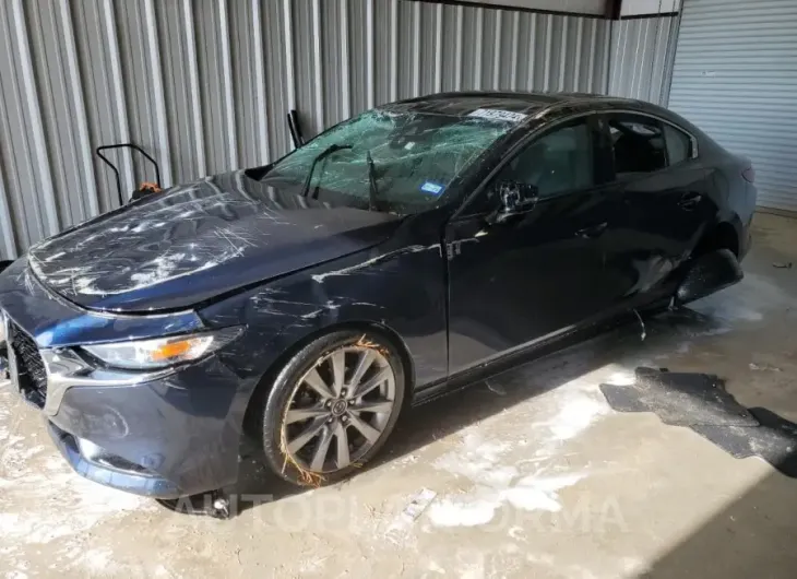 MAZDA 3 SELECT 2019 vin 3MZBPAALXKM109193 from auto auction Copart