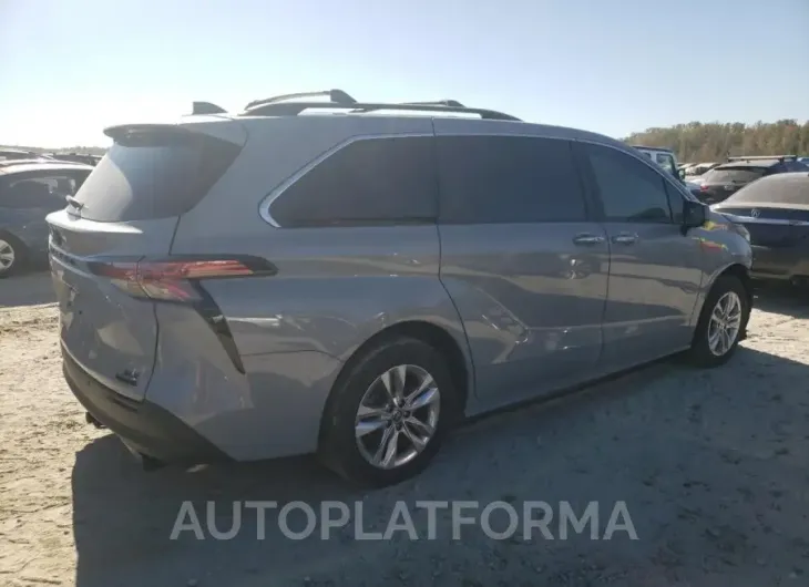 TOYOTA SIENNA XLE 2022 vin 5TDASKFC1NS054701 from auto auction Copart