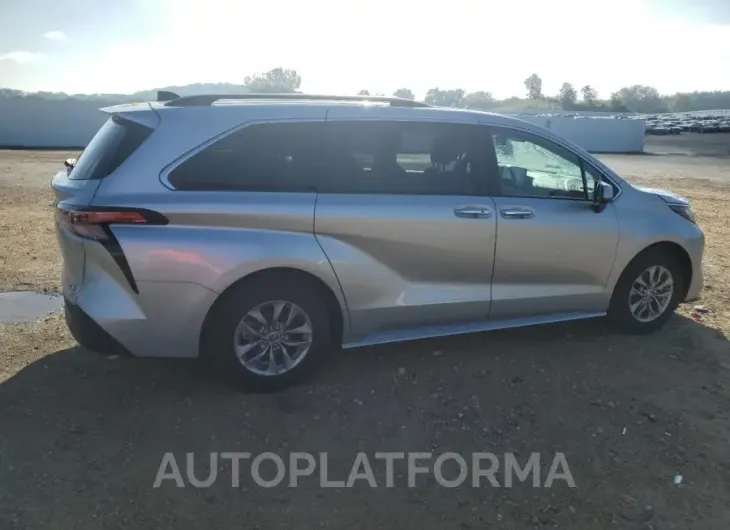 TOYOTA SIENNA XLE 2022 vin 5TDYSKFC6NS056958 from auto auction Copart