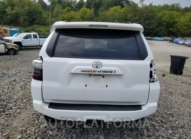 TOYOTA 4RUNNER SR 2020 vin JTEBU5JR1L5739694 from auto auction Copart