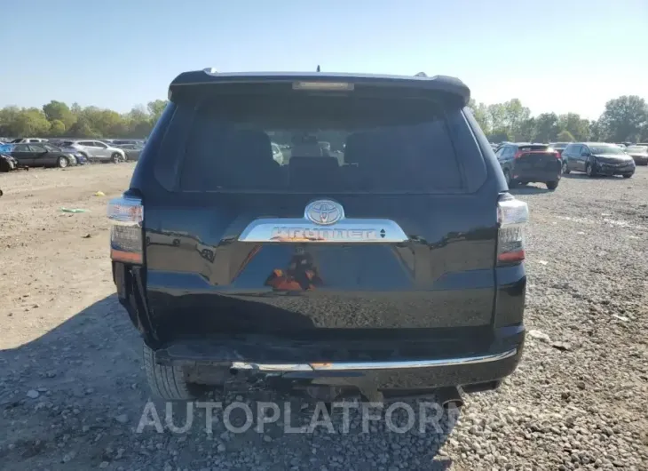 TOYOTA 4RUNNER SR 2019 vin JTEBU5JR4K5640267 from auto auction Copart