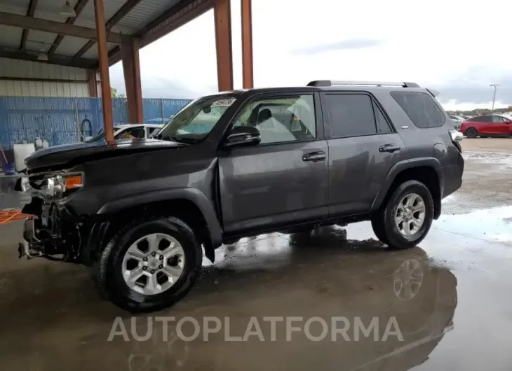 TOYOTA 4RUNNER SR 2019 vin JTEBU5JR4K5731572 from auto auction Copart