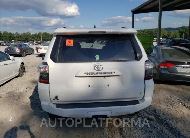 TOYOTA 4RUNNER SR 2019 vin JTEBU5JR7K5682822 from auto auction Copart