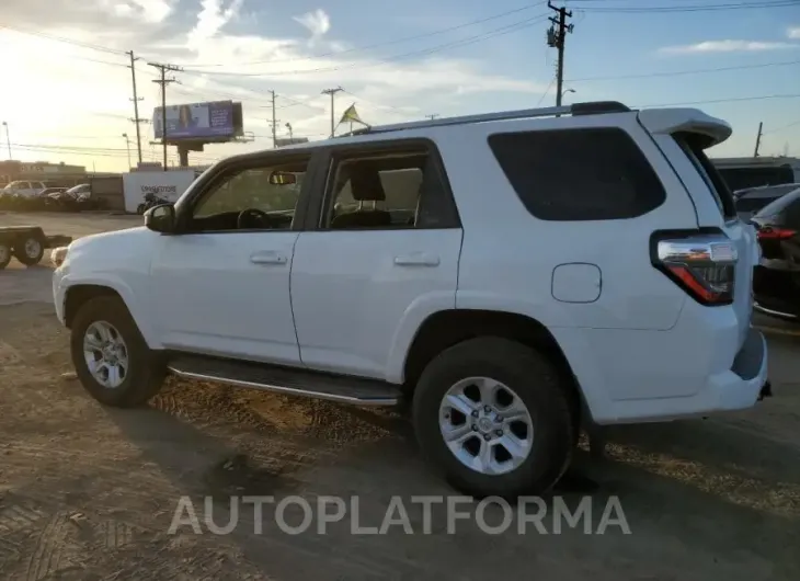 TOYOTA 4RUNNER SR 2022 vin JTEMU5JR5N6046469 from auto auction Copart