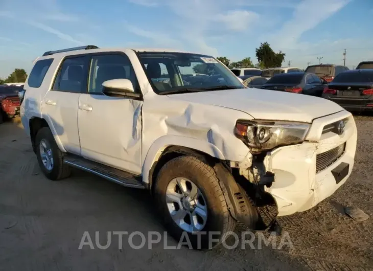 TOYOTA 4RUNNER SR 2022 vin JTEMU5JR5N6046469 from auto auction Copart