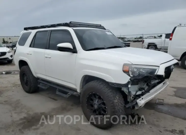 TOYOTA 4RUNNER SR 2018 vin JTEZU5JR3J5178118 from auto auction Copart