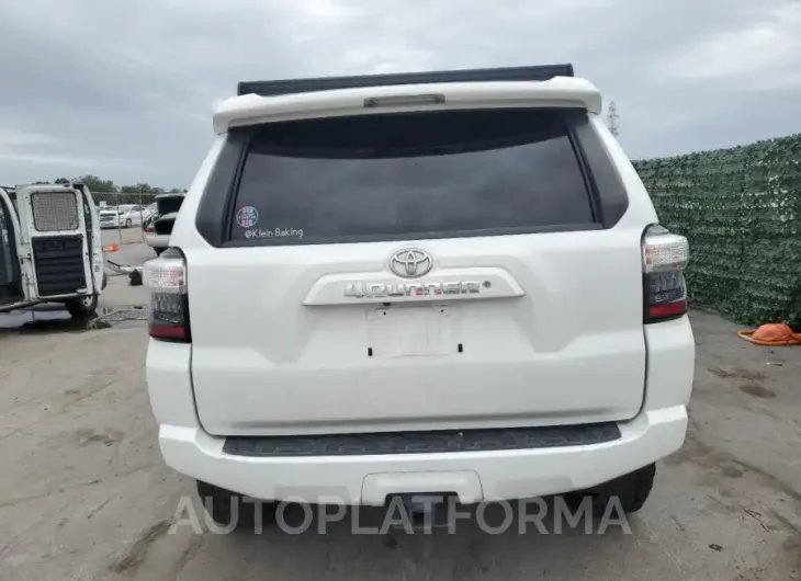 TOYOTA 4RUNNER SR 2018 vin JTEZU5JR3J5178118 from auto auction Copart