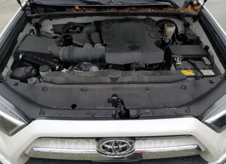 TOYOTA 4RUNNER SR 2020 vin JTEZU5JR9L5227552 from auto auction Copart