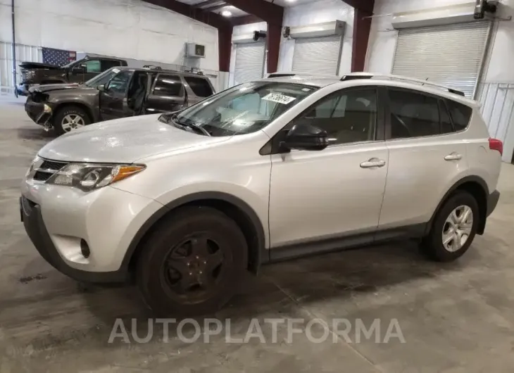 TOYOTA RAV4 LE 2015 vin JTMBFREV4FD162912 from auto auction Copart