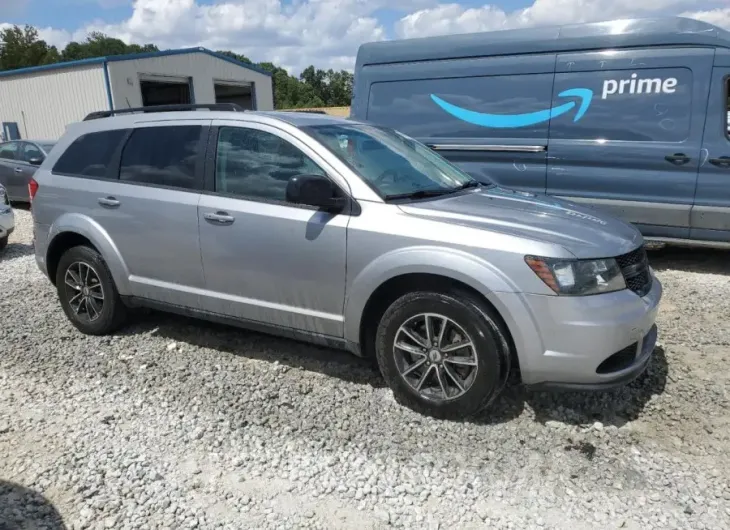 DODGE JOURNEY SE 2018 vin 3C4PDCAB8JT309790 from auto auction Copart