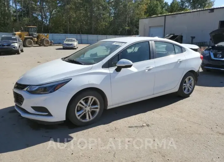 CHEVROLET CRUZE LT 2017 vin 1G1BE5SM9H7201592 from auto auction Copart