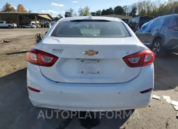 CHEVROLET CRUZE LT 2017 vin 1G1BE5SMXH7125736 from auto auction Copart