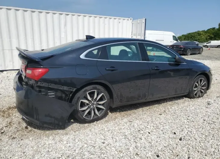 CHEVROLET MALIBU RS 2021 vin 1G1ZG5ST9MF060748 from auto auction Copart