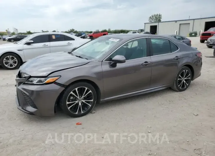 TOYOTA CAMRY L 2018 vin 4T1B11HK1JU613459 from auto auction Copart