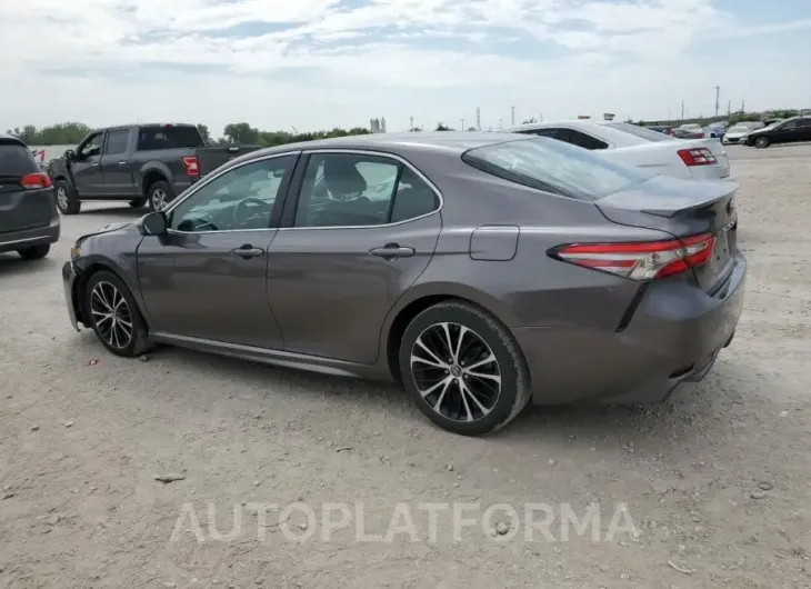 TOYOTA CAMRY L 2018 vin 4T1B11HK1JU613459 from auto auction Copart