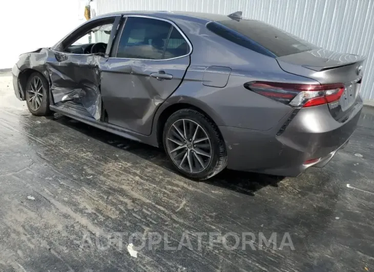 TOYOTA CAMRY SE 2021 vin 4T1G11AK3MU557366 from auto auction Copart