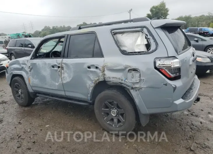 TOYOTA 4RUNNER SR 2021 vin JTEBU5JR7M5968494 from auto auction Copart