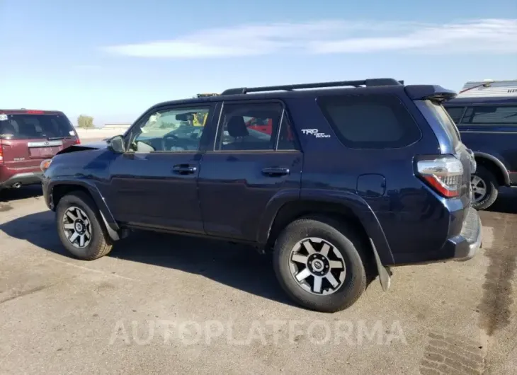 TOYOTA 4RUNNER SR 2022 vin JTERU5JR0N6030928 from auto auction Copart