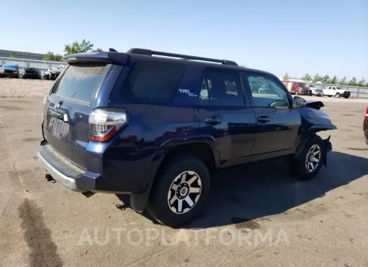 TOYOTA 4RUNNER SR 2022 vin JTERU5JR0N6030928 from auto auction Copart