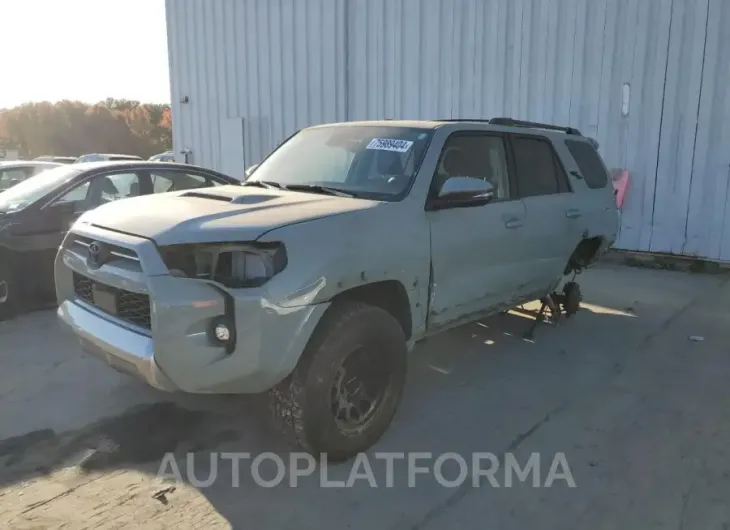 TOYOTA 4RUNNER SE 2023 vin JTERU5JR3P6115457 from auto auction Copart