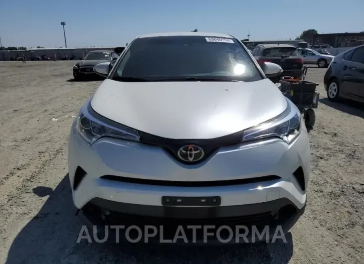 TOYOTA C-HR XLE 2019 vin JTNKHMBX4K1032610 from auto auction Copart