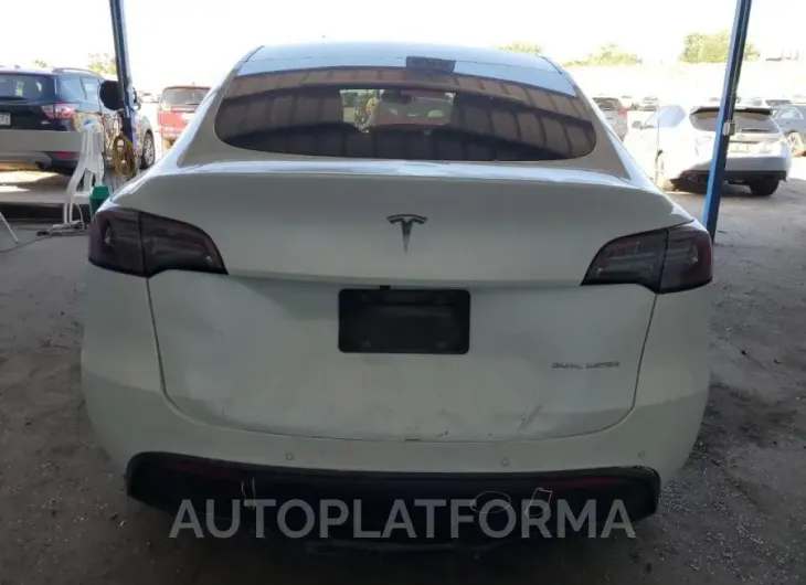 TESLA MODEL Y 2021 vin 5YJYGAEE6MF207315 from auto auction Copart